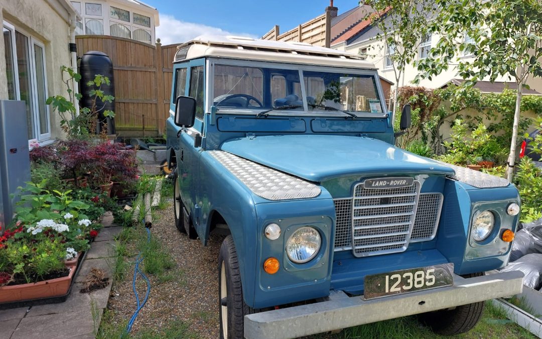 A 1972 Series 3 Now Built for Silent Getaways and Guernsey Lanes